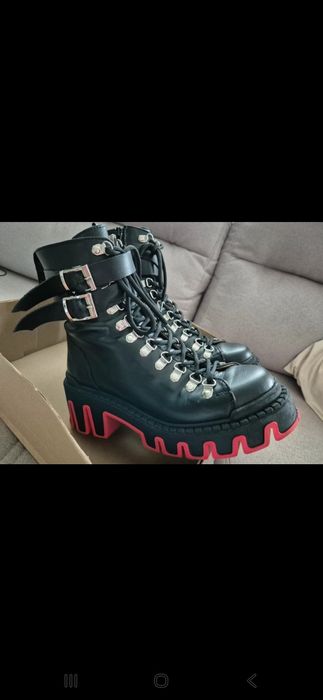 Ghete piele naturala , nr 38 , pret 200 lei plata in cont trimit prin