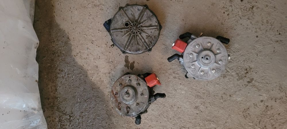 Газ редуктор , 2 бу , 1 новы
