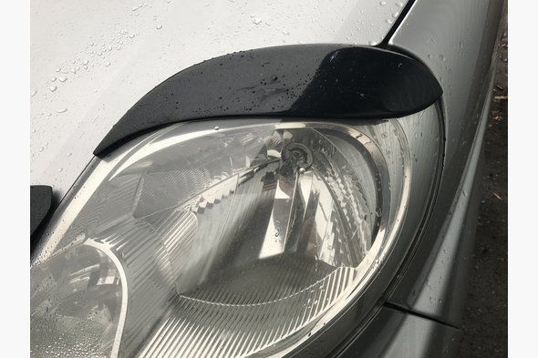 pleoape opel vivaro pentru faruri