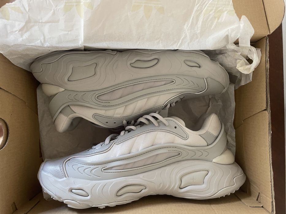 Adidas OZNOVA 42/43