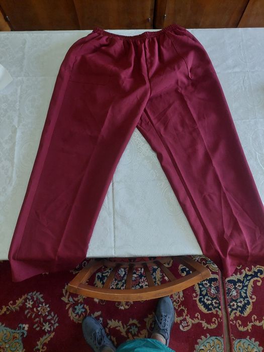 Costum asistent medical stofă