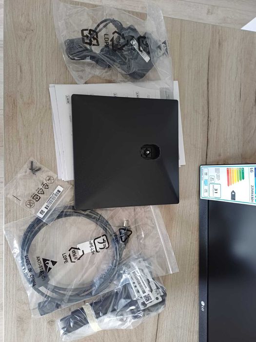 Monitor LG 22'' Nou