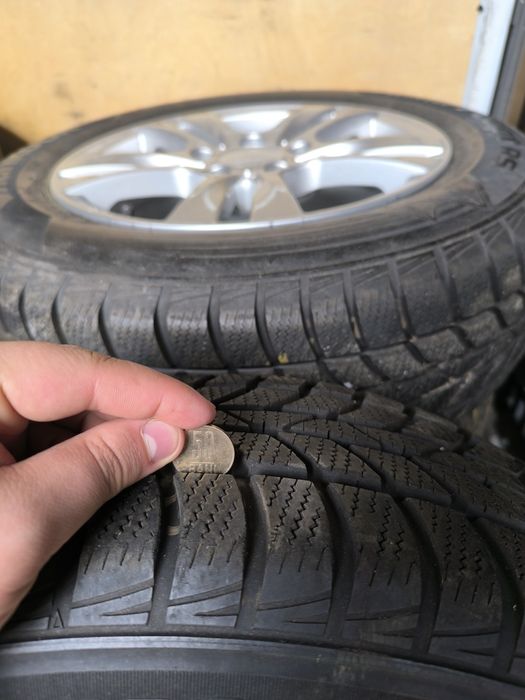 Set 4 Roți Iarnă 195/65 R15 - Jante Aliaj + Anvelope Hankook