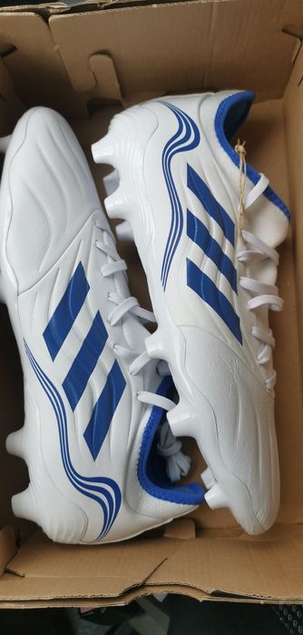 Футболни обувки бели adidas copa sense .3FG 42.2/3 естествена кожа