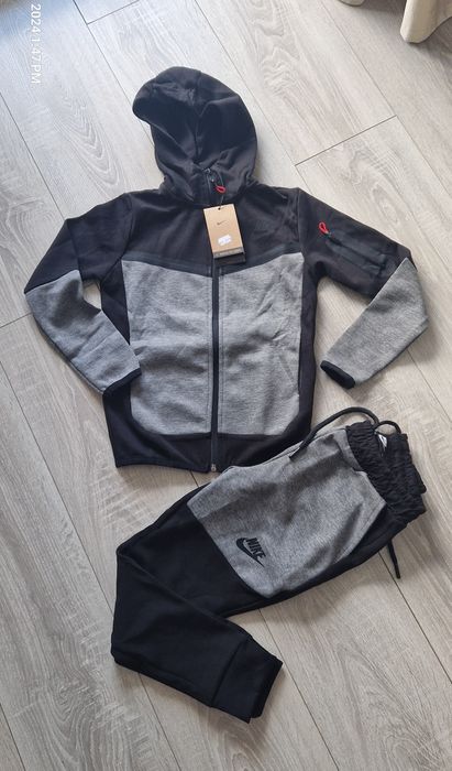 Trening Nike Tech copii