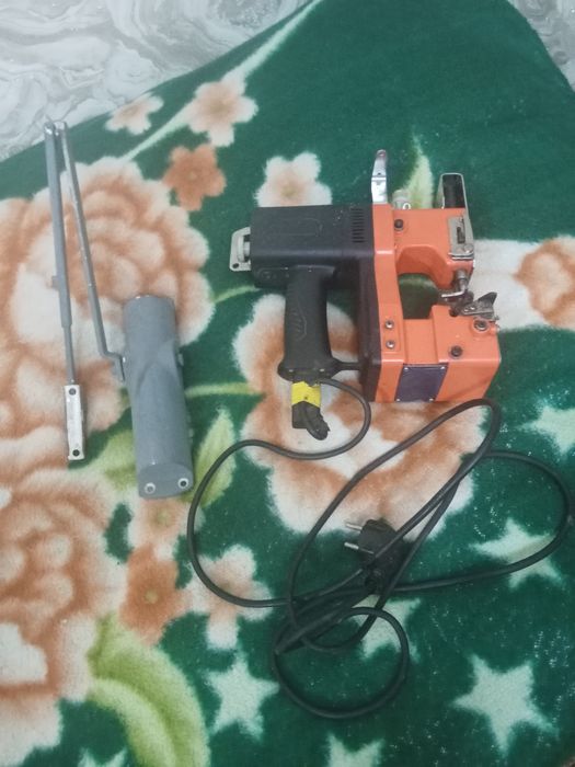 ,Пит для мешков, Доводчик для двери