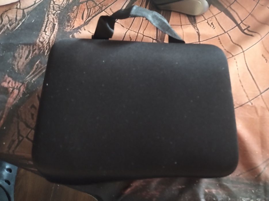 Продавам дрон E99PRO.