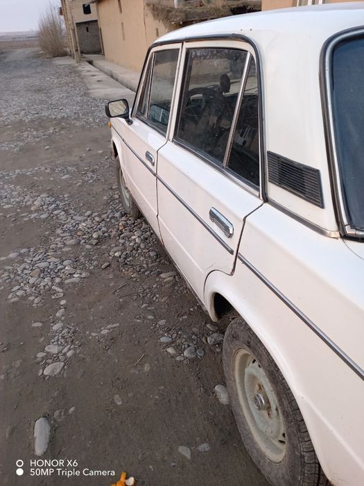 Jiguli 2106 yaxshi holatda