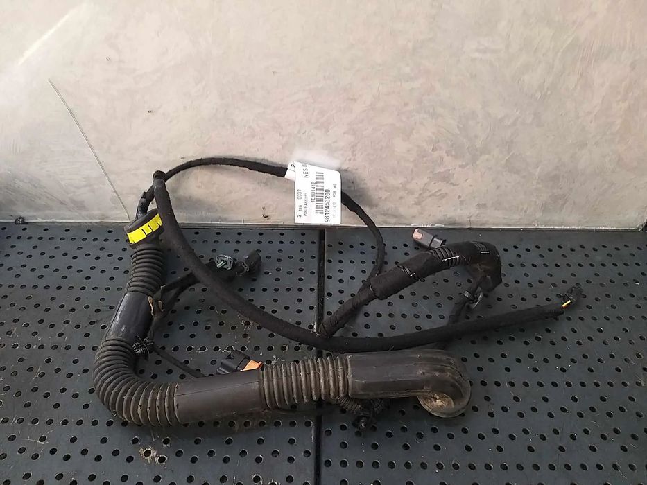 Cablaj instalatie electrica usa stanga spate opel vivaro c 9812453280