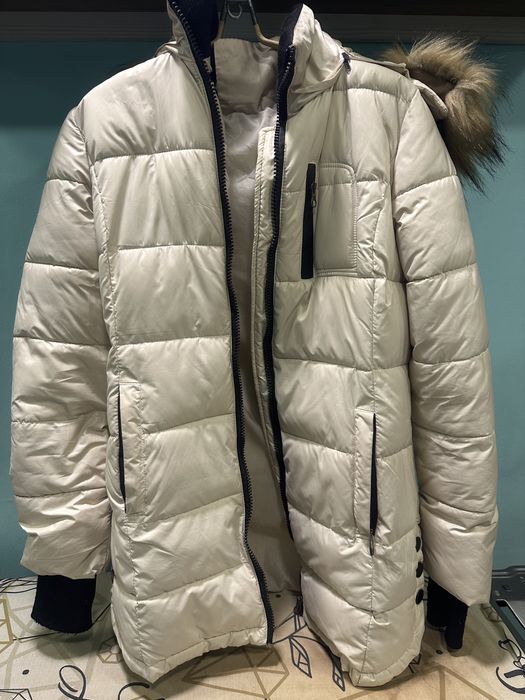 Пуховик зимний женский