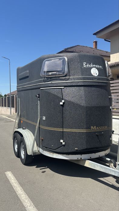 Remorca transport animale cai din fibra