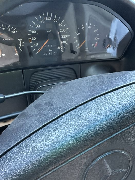 Срочно Продам шестисотого