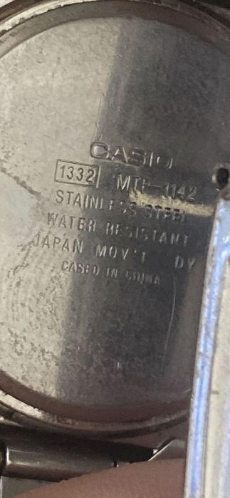 Продам часы Casio модель mtp 1142