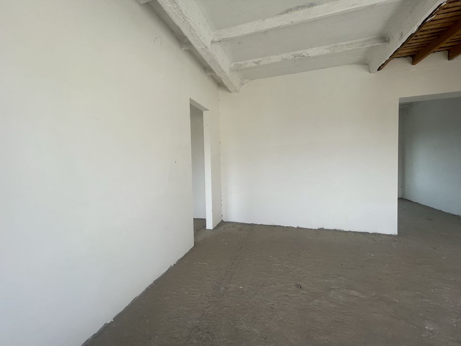 Uchastka sotiladi 2 Qavat