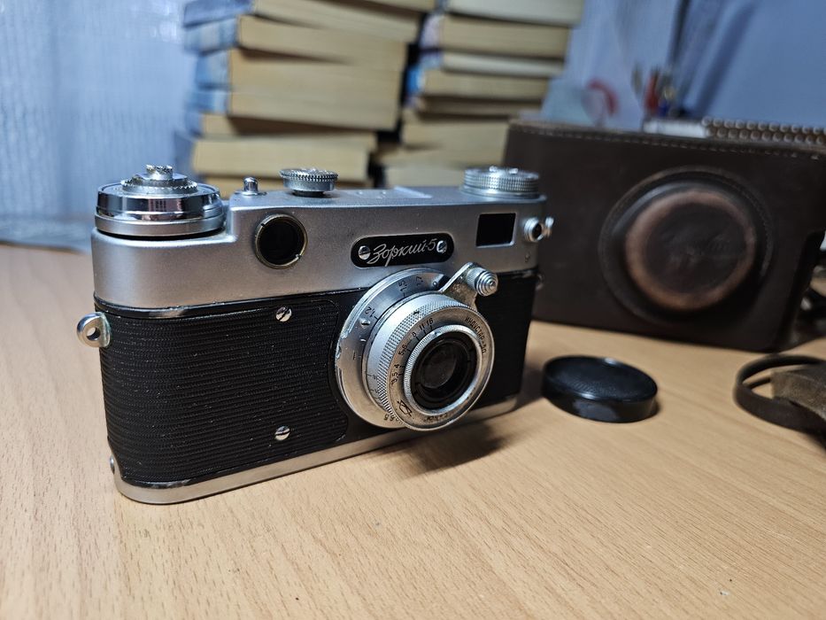 Руски фотоапарат ,,Зоркий 5"