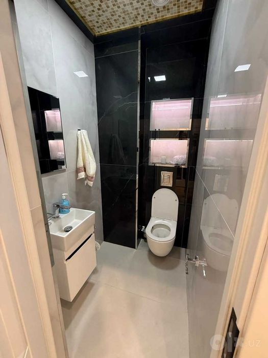 "Comfort House Yunusabad 3xonali kvartira 105m2 sotiladi "