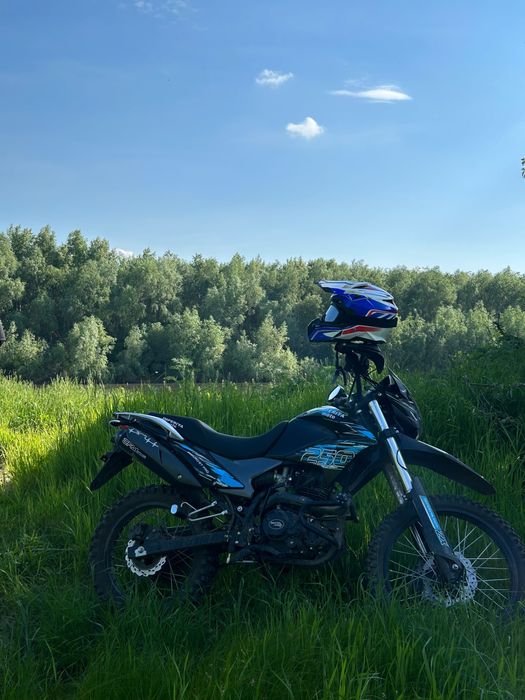 Мотоцикл Enduro Pro