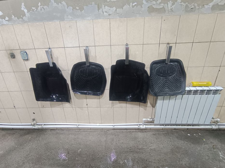 Руль от Фольцваген  и полики