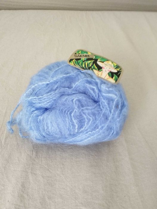 Мохер в син цвят