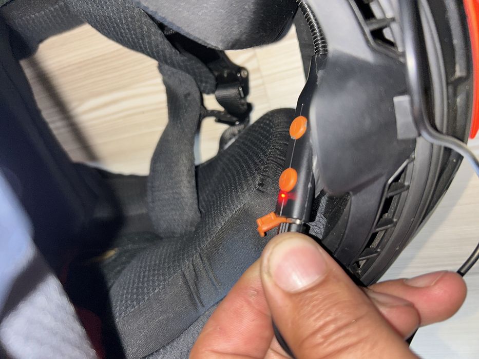 MT Helmets Thunder 4 sv