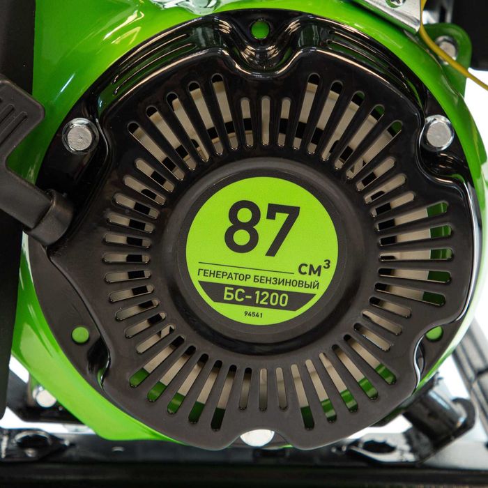 Генератор бензиновый Сибртех БС-1200, 1 кВт, 230В, ручной стартер.