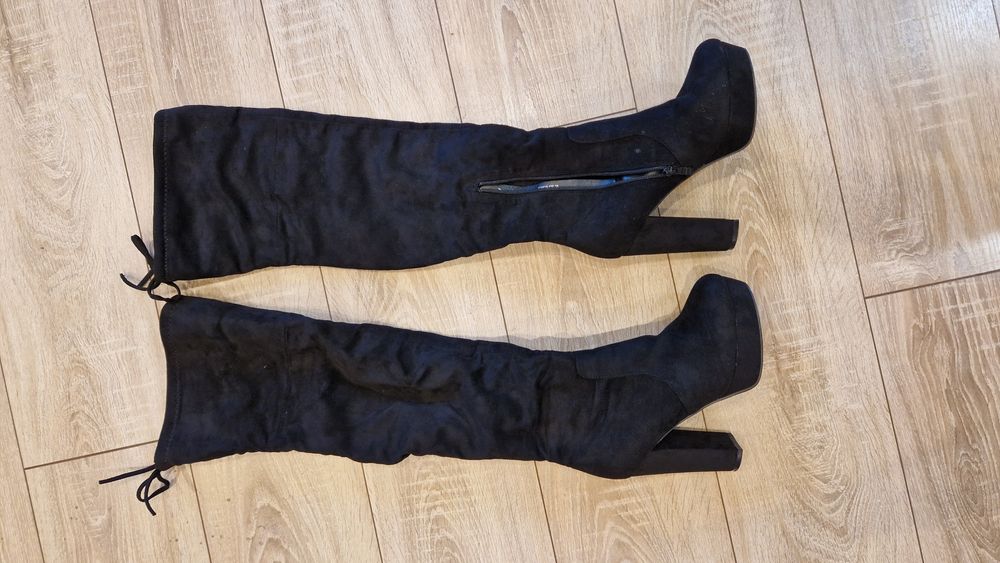 Чизми от велур 38 номер