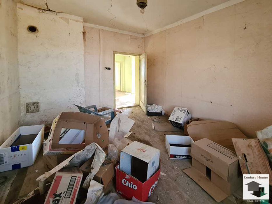 120353 Къща с гараж и просторен двор в с. Драганово, Велико Търново