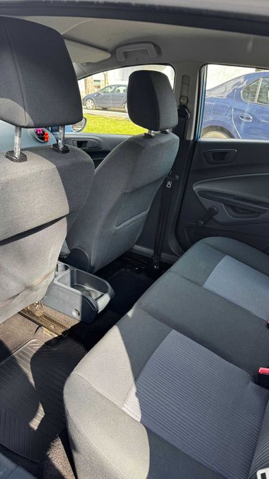 Ford Fiesta Mk7 1.4 TDCi 2011, Euro 5, consum mic, 2 chei