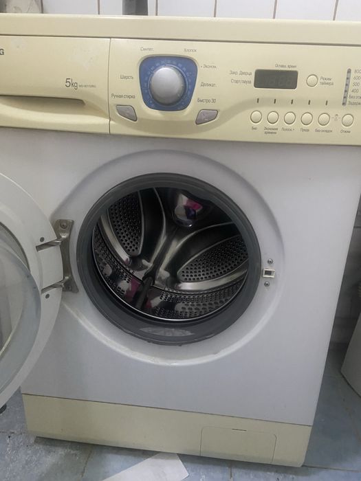 Стиральная машина LG