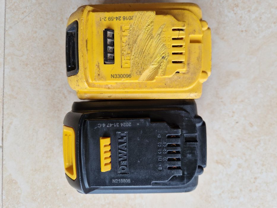Dewalt DCB 115 - incarcator , acumulatori