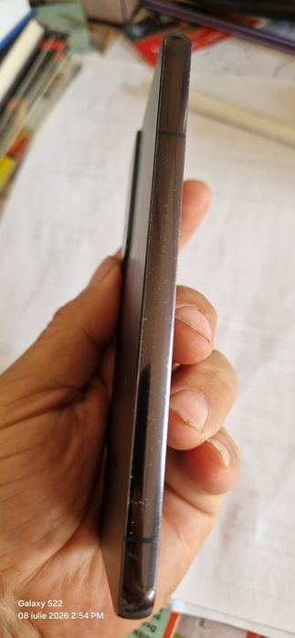 Vând telefon Samsung S22, în perfectă stare de funcționare, merge perfect, tine bateria  foarte bine.