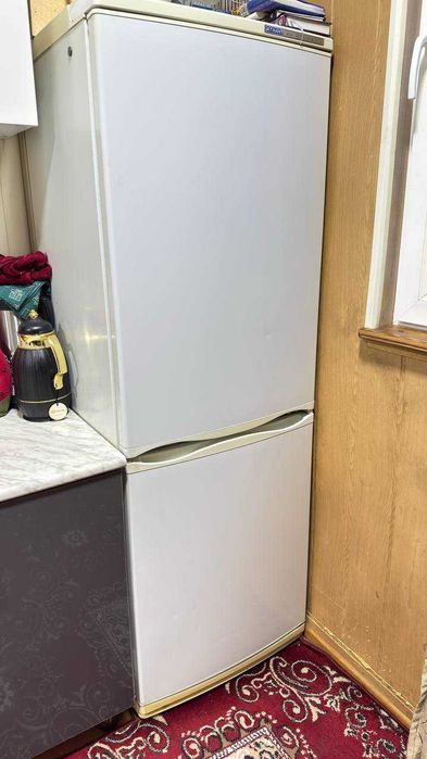 Xolodilnik Atlant firma