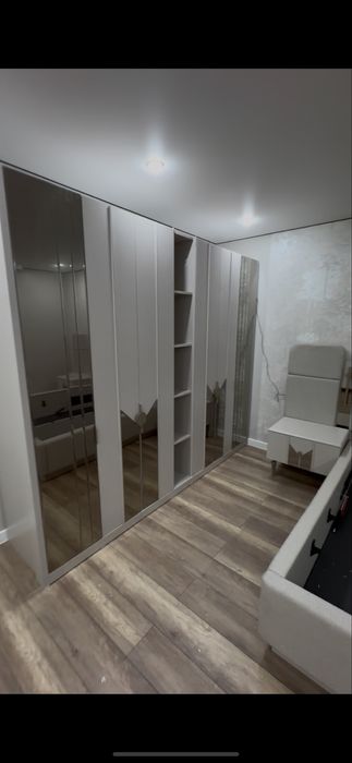 Спальный гарнитур продается