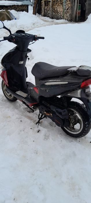 Scuter de vânzare