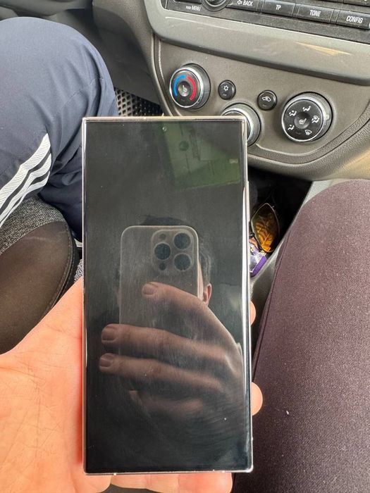 Samsung Galaxy s23 Ultra 12/256 tali