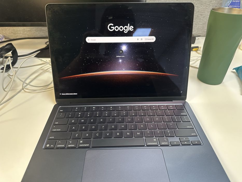 Macbook air [m4 10 ядер], [16gb], [13,6 диагональ]
