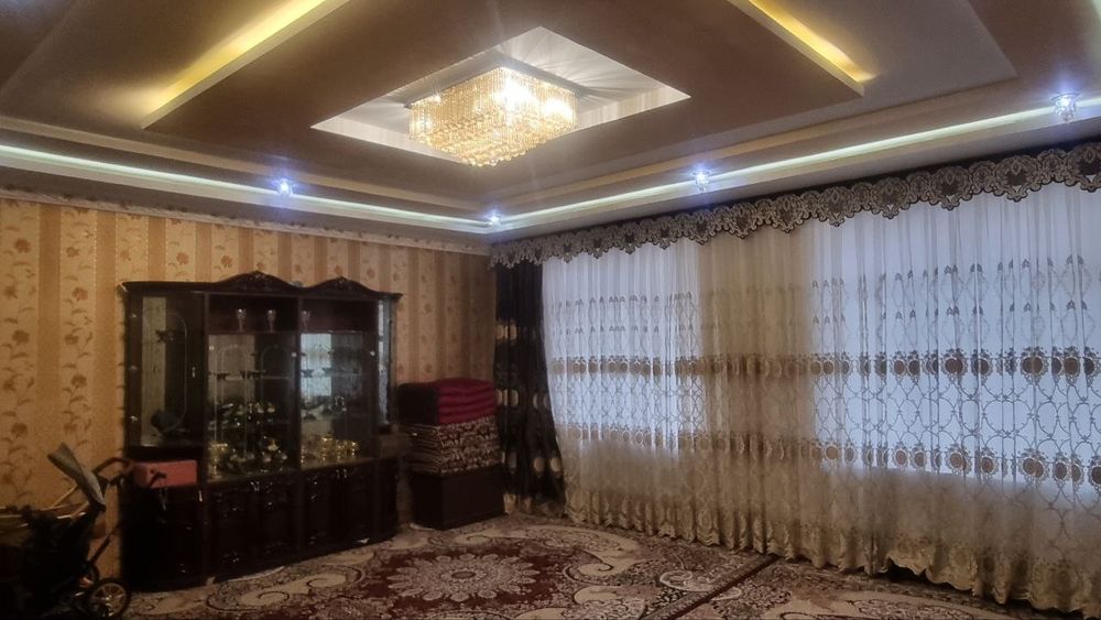 Ховли сотилади срочно