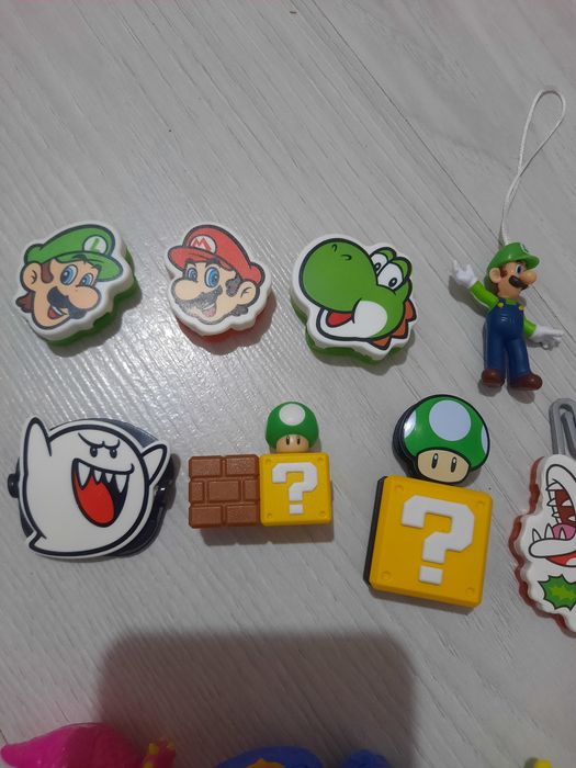 Jucarii kinder pt colecționari