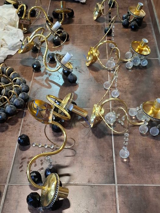 Комплект от 14 Осветителни Тела Полилеи и Аплици на Изгодна Цена