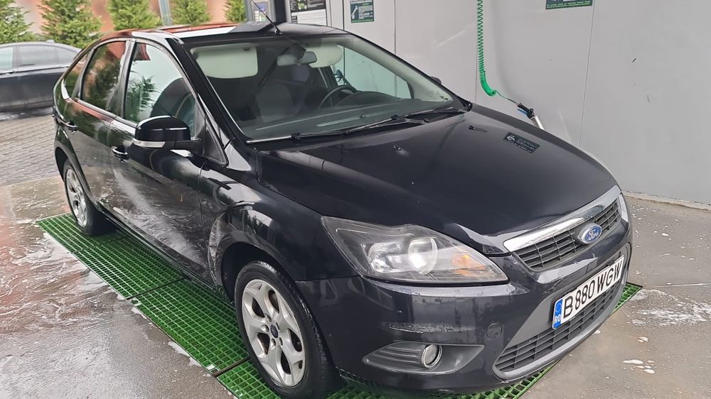 Ford Focus 2 facelift cu gpl de fabrica , sonorizare Sony Clima 2 zone