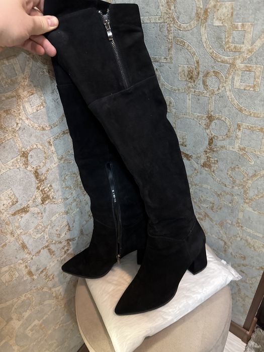 Замшевые сапоги ботфорты