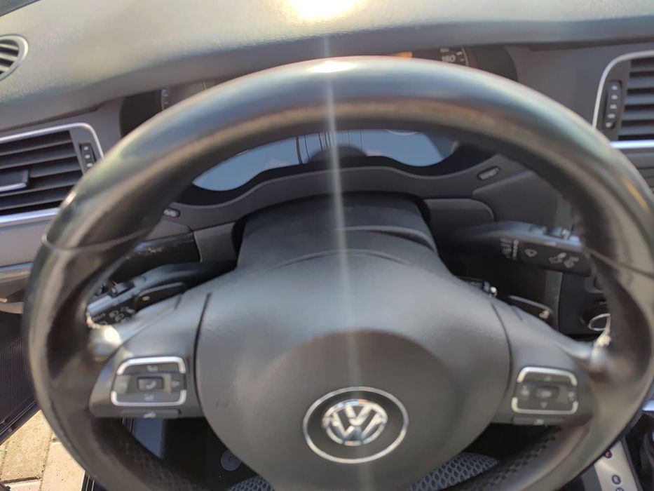 Vw Jetta 1.6 euro 5 an 2013 automată