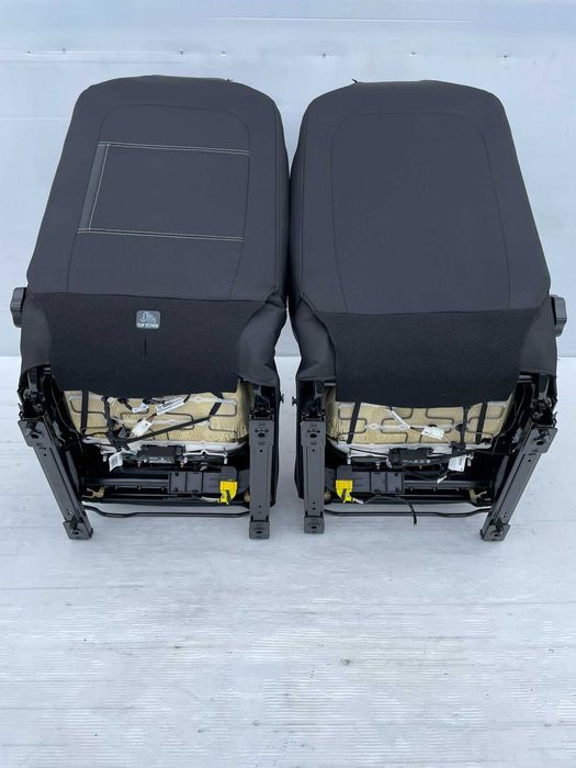 Set scaune fata stare noua Renault Zoe originale, cu incalzire