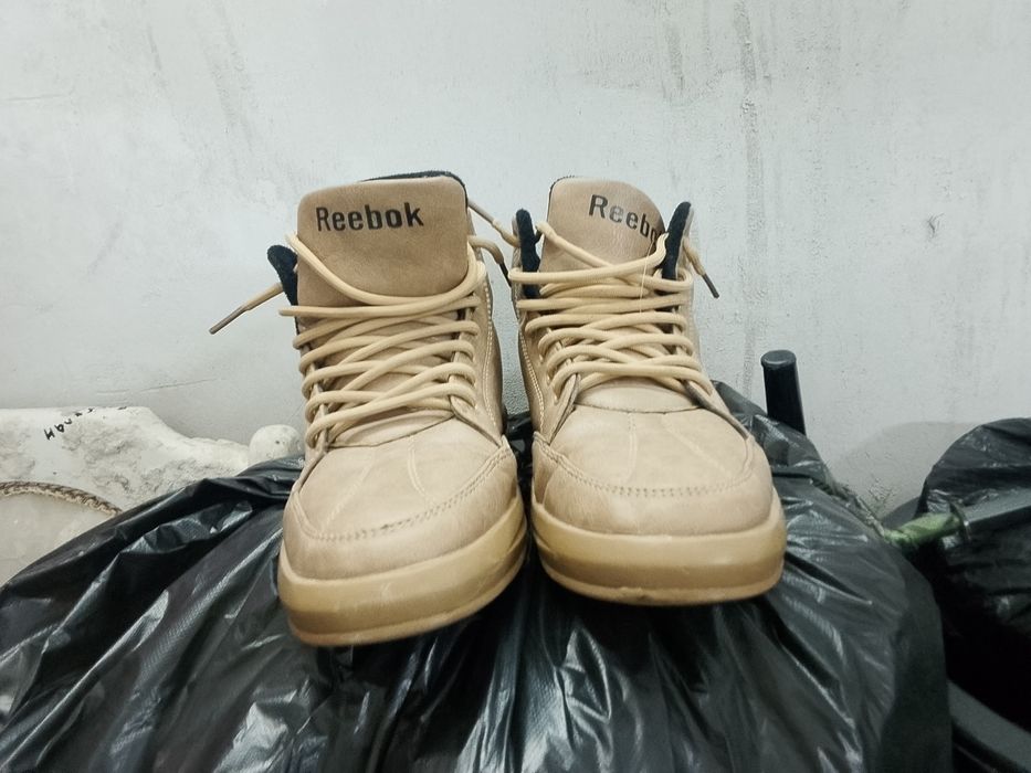 Обувь детская продаётся