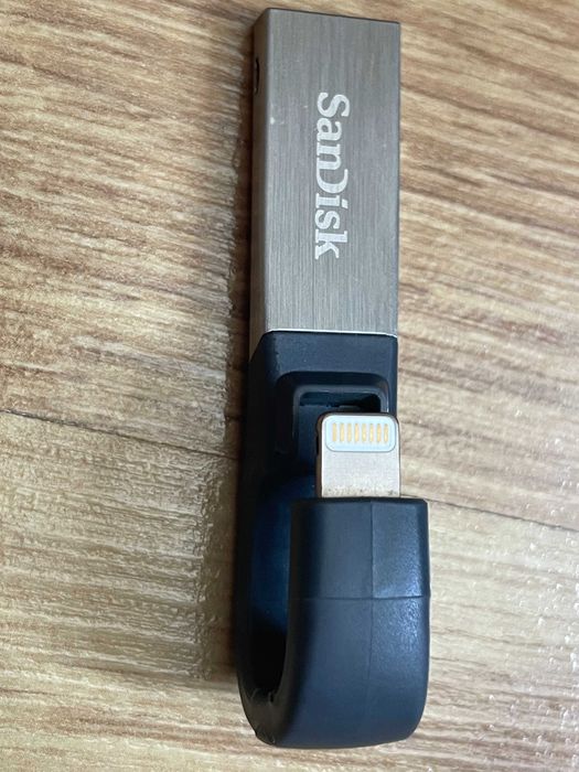 Memorie USB SanDisk iXpand Flash Drive iPhone / Ipad, 32 GB
