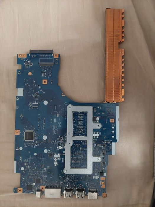 Placa de baza Lenovo Y520-15LKBN