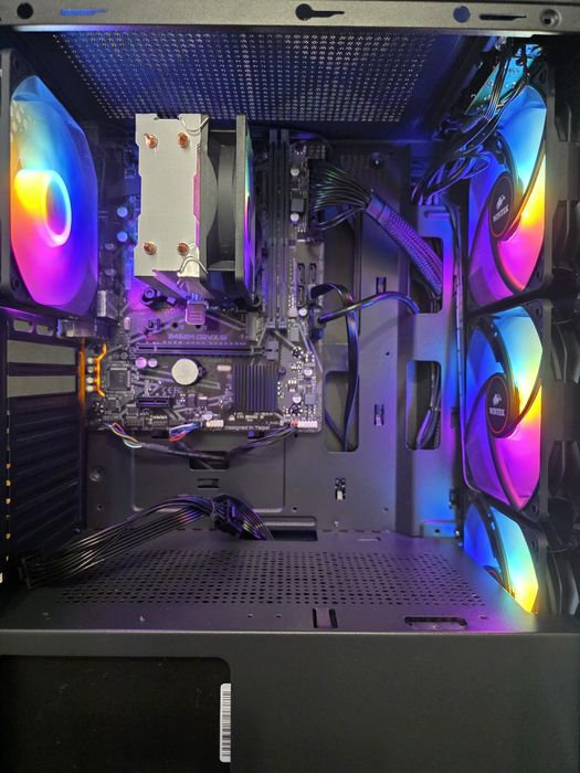 Core i5 10400F. Gigabyte B460.