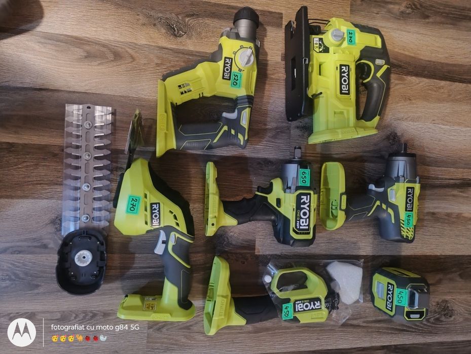 Scule ryobi noi nefolodite