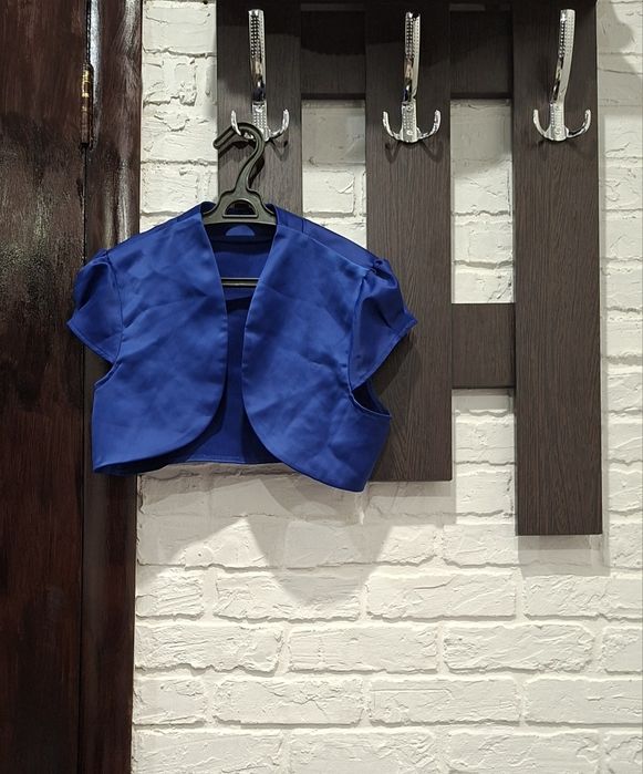 Продам вещи женские(для девочк)