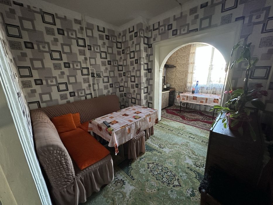 Yunusobod 19kvda 4xonali uy sotiladi